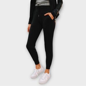 Lululemon Ready to Rulu High Waist Cropped Jogger in Black Women’s Size 6